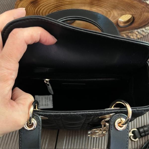 lady-dior-siyah-kare-canta--resim5-6175.jpg