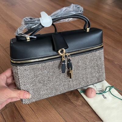 LOROPN BÜYÜK BOY SİYAH ÇANTA 