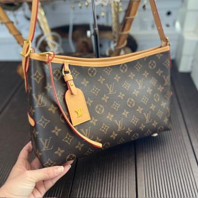 LV ASKILI DERİ MONOGRAM ÇANTA 