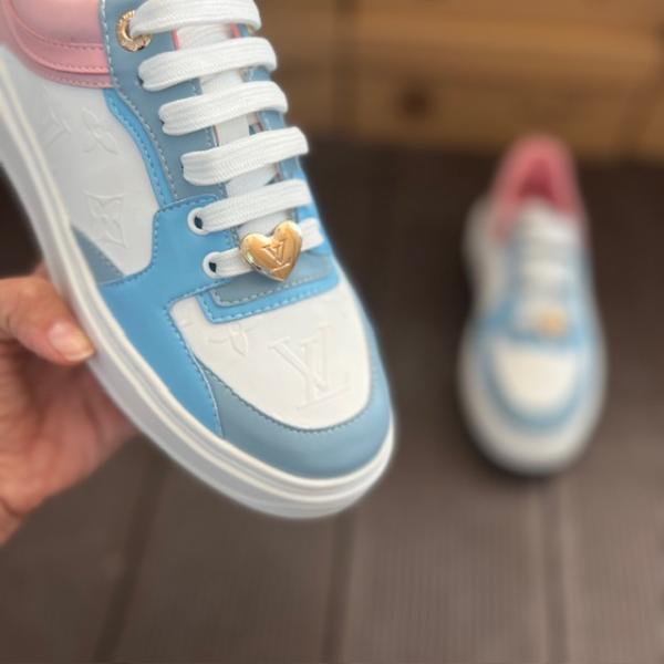 lv-beyaz-sneaker-2-resim3-8157.jpg