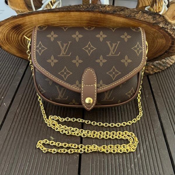 lv-kapakli-zincir-askili-monogram-canta--resim2-5046.jpg