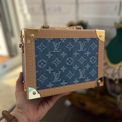 LV KUTU MONOGRAM MAVİ ÇANTA 
