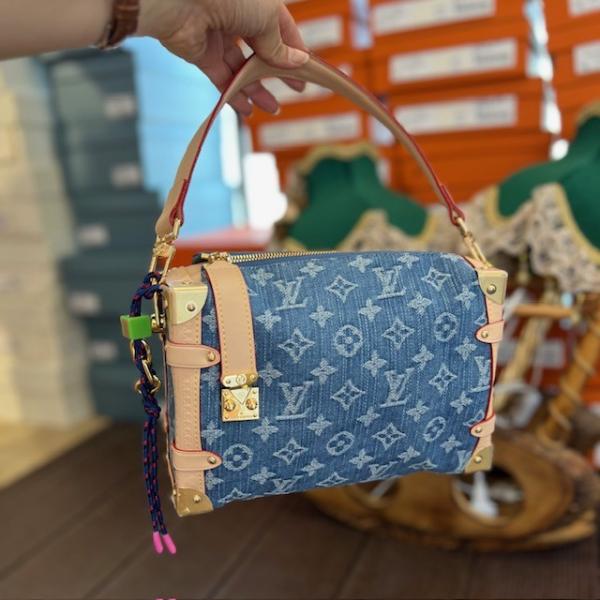 lv-mavi-monogram-canta-2-resim-7250.jpg