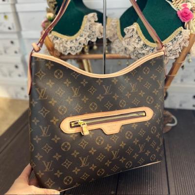 LV MONOGRAM ASKILI DERİ ÇANTA 
