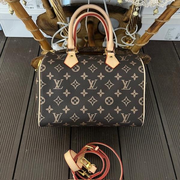 lv-monogram-canta-3-resim2-5475.jpg
