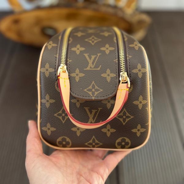 lv-monogram-canta-4-resim3-5725.jpg