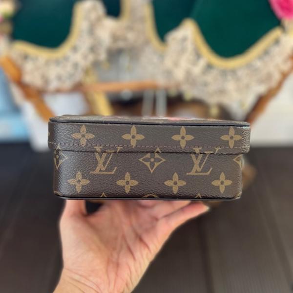 lv-monogram-resimli-kutu-canta-2-resim4-5728.jpg