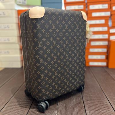LV MONOGRAM VALİZ-5