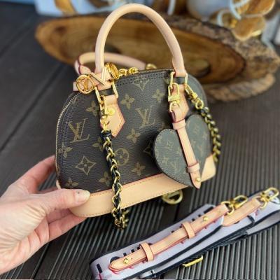 LV NUDE MONOGRAM KÜÇÜK BOY ÇANTA 