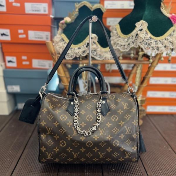 lv-siyah-monogram-askili-canta-1-resim2-7679.jpg