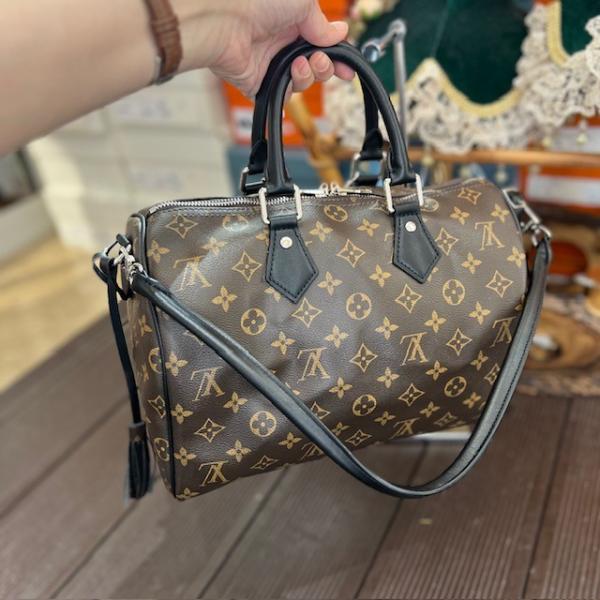 lv-siyah-monogram-askili-canta-1-resim4-7679.jpg