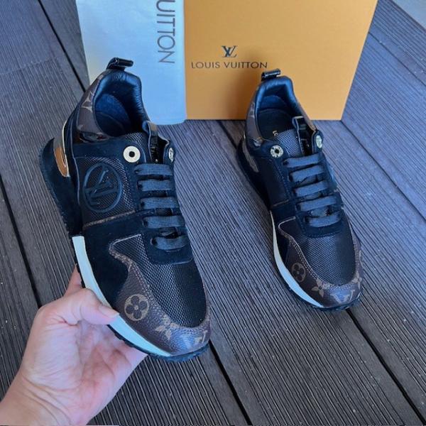 lv-siyah-sneaker--resim-3649.jpg