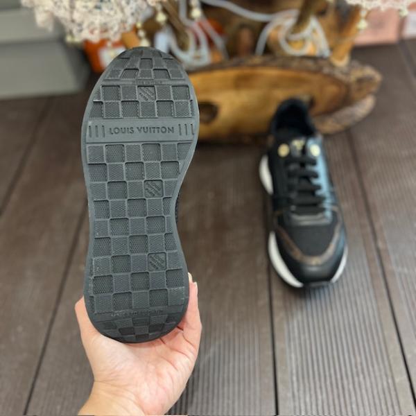 lv-siyah-sneaker-2-resim5-7887.jpg