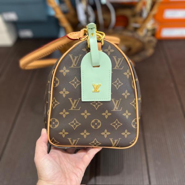 lv-yesil-monogram-askili-canta--resim3-7029.jpg