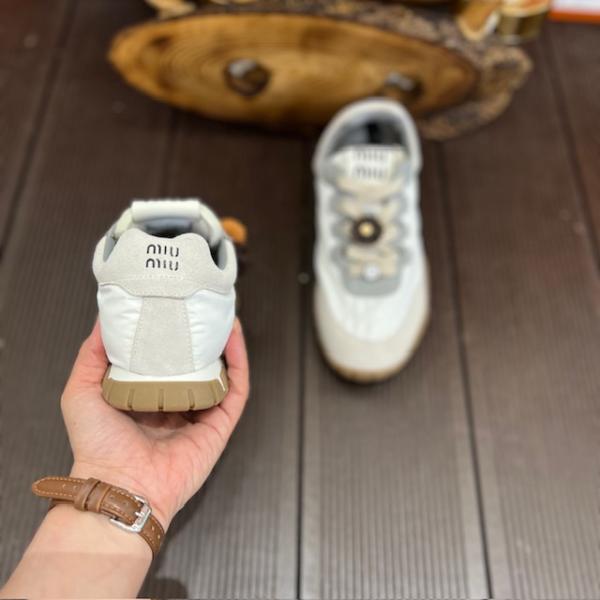 miu-beyaz-sneaker-2-resim5-7064.jpg