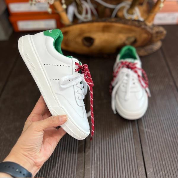 miu-beyaz-sneaker-3-resim2-7838.jpg