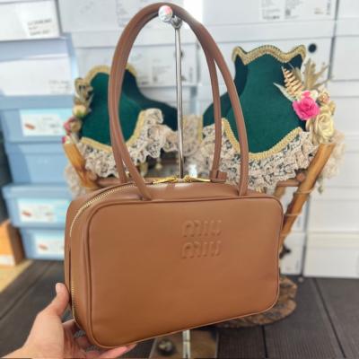 MİU ORTA BOY TABA ÇANTA 