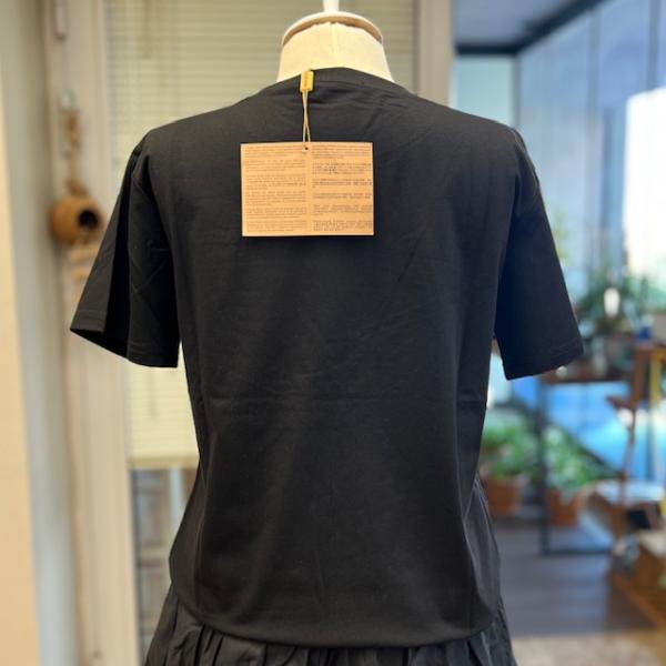 miu-siyah-tshirt--resim3-7132.jpg