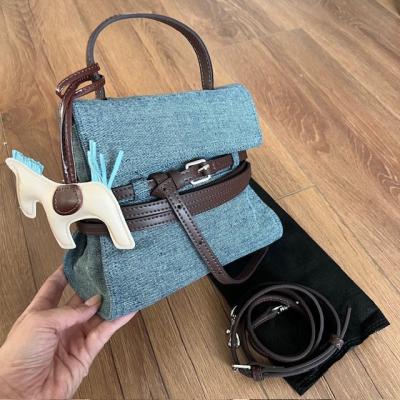 MSCHNO AÇIK MAVİ ÇANTA 