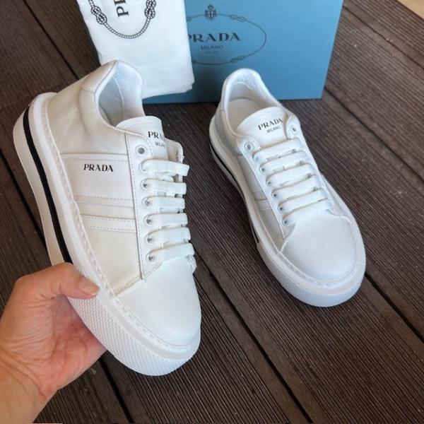 prd-beyaz-seritli-sneaker--resim-3660.jpg