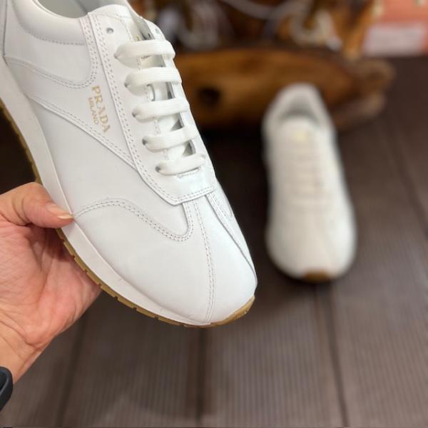 prd-beyaz-sneaker-1-resim3-7832.jpg
