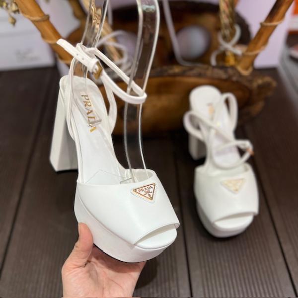 prd-beyaz-topuklu-ayakkabi--resim-5975.jpg