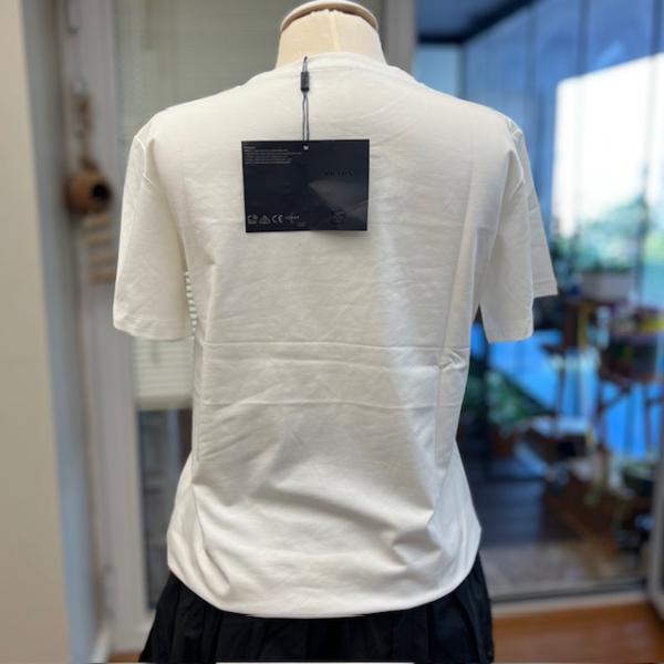 prd-beyaz-tshirt-2-resim3-7139.jpg