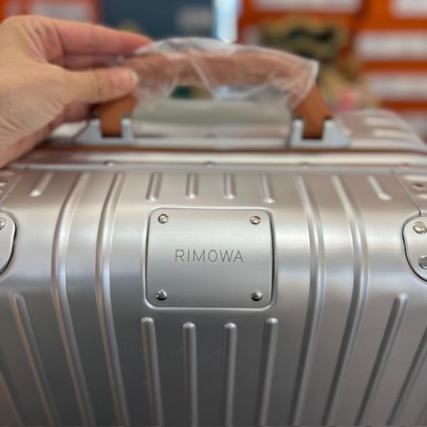rimova-gri-valiz--resim4-6585.jpg