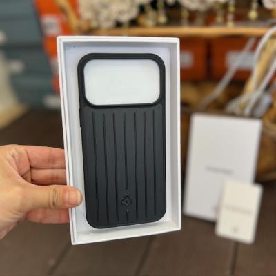 RİMOVA SİYAH PRO MAX KILIF 