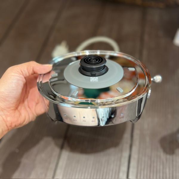 smeg-beyaz-kettle-resim5-7899.jpg