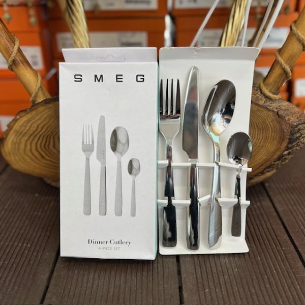 smeg-catal-kasik-bicak-seti--resim2-7306.jpg