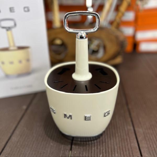 smeg-ekru-kasiklik-resim2-7303.jpg