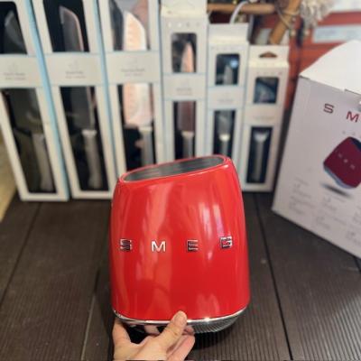 SMEG KIRMIZI BIÇAKLIK