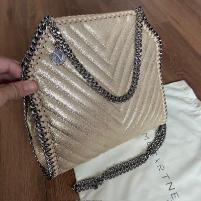 STELLAMC GOLD PARLAK ÇANTA 