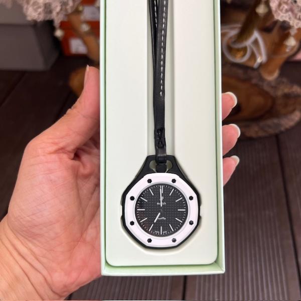 swatch-piguet-royal-pop-kod-3-resim3-7909.jpg