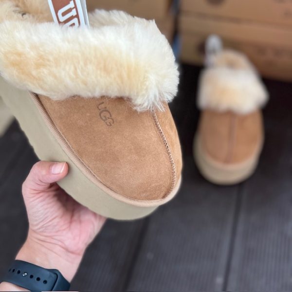 ugg-sahra-bantli-terlik-resim3-8220.jpg