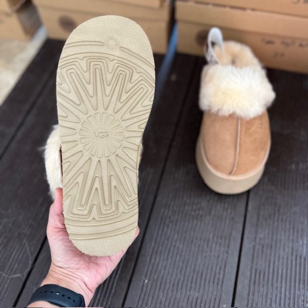 ugg-sahra-bantli-terlik-resim5-8220.jpg