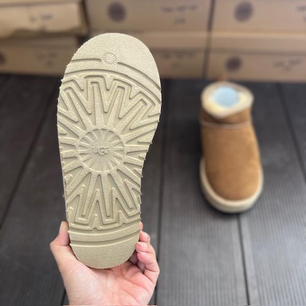 ugg-sahra-bot--resim6-8146.jpg