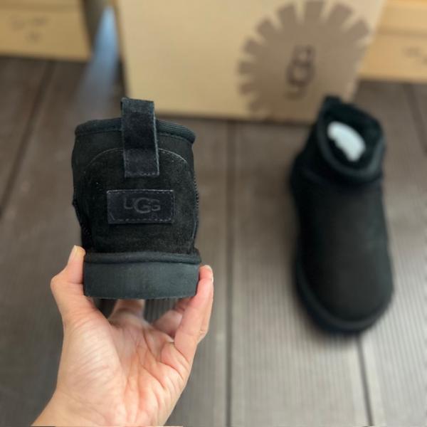 ugg-siyah-bot--resim5-8145.jpg