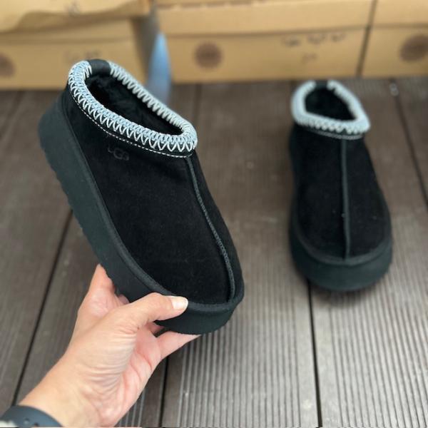 ugg-siyah-tazz-resim-8148.jpg