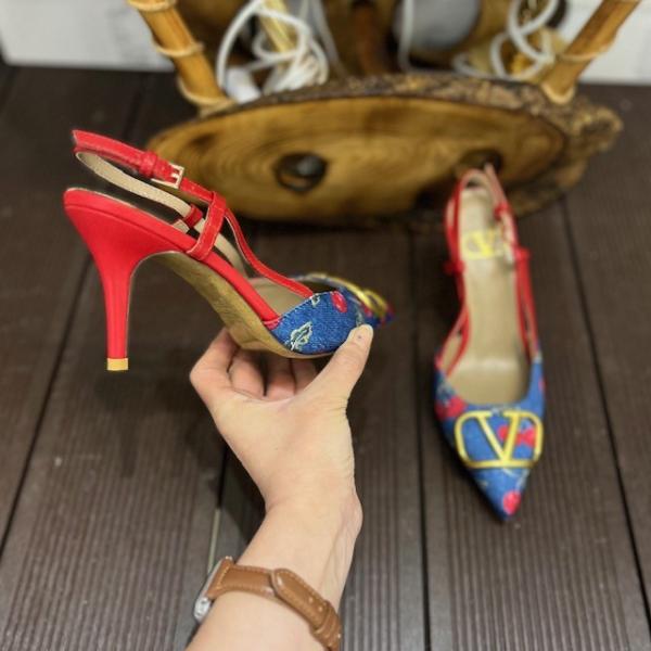 vln-kirmizi-desenli-topuklu-ayakkabi--resim5-5899.jpg