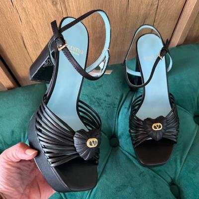 VLN SİYAH TOPUKLU AYAKKABI 