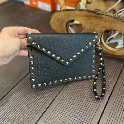 VLTN CLUTCH SİYAH 