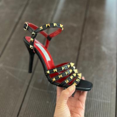 VLTN SİYAH GOLD AYAKKABI 