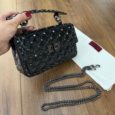 VLTN SİYAH KÜÇÜK BOY ÇANTA 