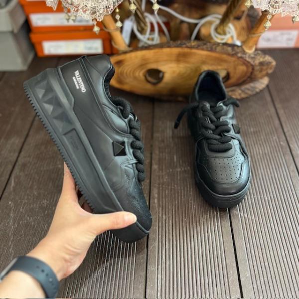 vltn-siyah-sneaker--resim2-7850.jpg