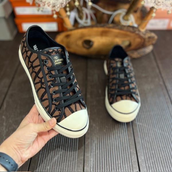 vltn-taba-sneaker--resim-7842.jpg