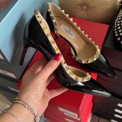 VLTN TOPUKLU SİYAH AYAKKABI