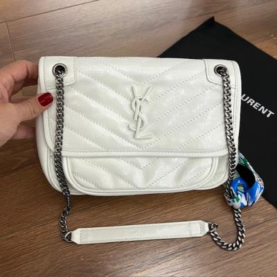 YS EKRU GÜMÜŞ ORTA BOY ÇANTA