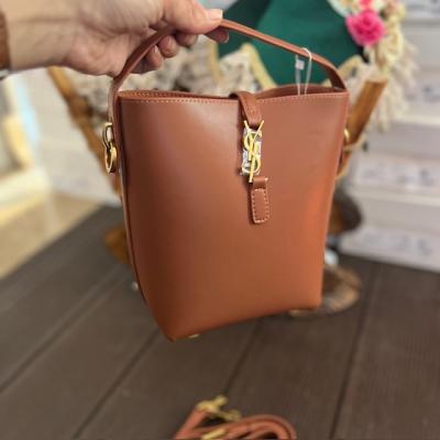 YS TABA DERİ ASKILI KÜÇÜK BOY 